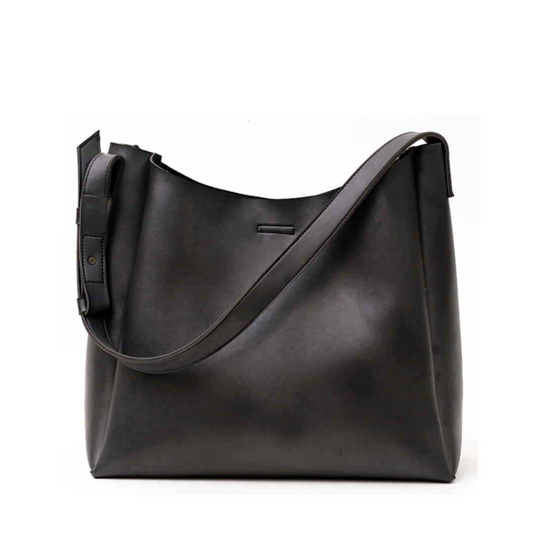Women’s Classic Black Leather Handbag